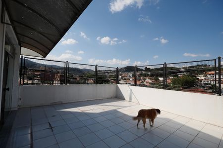 Casa à venda com 281m², 4 quartos e 5 vagasVaranda