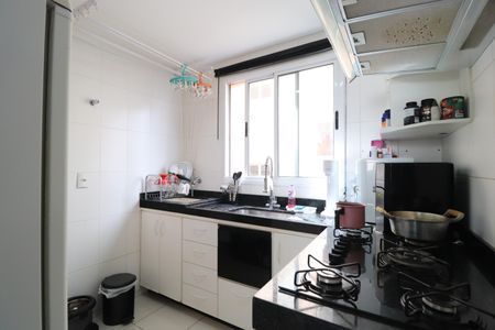 Apartamento para alugar com 65m², 2 quartos e 1 vagaCozinha