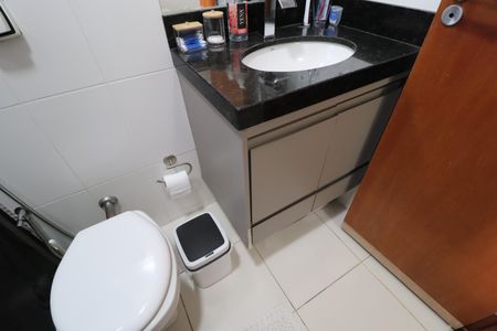 Apartamento para alugar com 65m², 2 quartos e 1 vagaBanheiro do Quarto 2