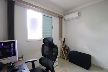 Apartamento para alugar com 65m², 2 quartos e 1 vagaQuarto 1