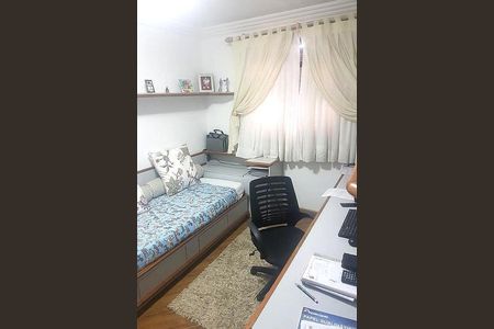 Casa à venda com 3 quartos, 235m² em Cidade São Francisco, São Paulo