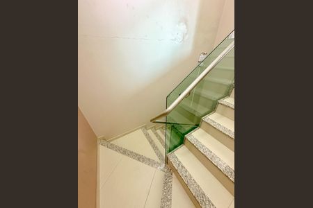 Apartamento para alugar com 140m², 1 quarto e 1 vagaEscada