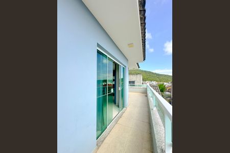 Apartamento para alugar com 140m², 1 quarto e 1 vagaVaranda