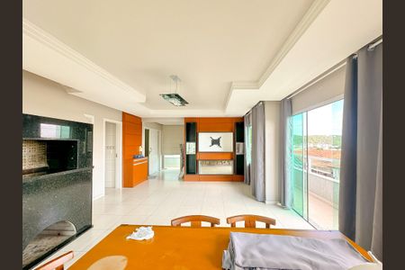 Apartamento para alugar com 140m², 1 quarto e 1 vagaSala de Jantar