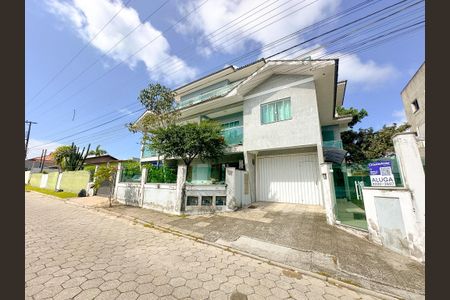 Apartamento para alugar com 140m², 1 quarto e 1 vagaVista da Rua