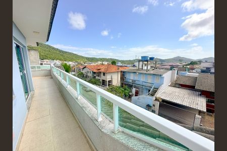 Apartamento para alugar com 140m², 1 quarto e 1 vagaVaranda