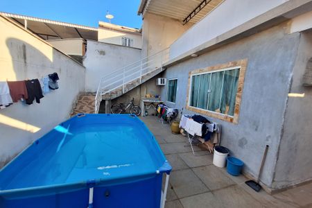 Casa para alugar com 170m², 2 quartos e 2 vagasQuintal