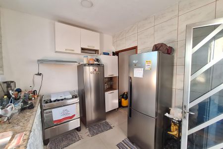 Casa para alugar com 170m², 2 quartos e 2 vagasCozinha