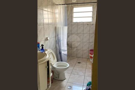 Casa à venda com 4 quartos, 310m² em Vila Taquari, São Paulo