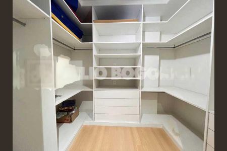 Casa à venda com 5 quartos, 558m² em Tauá, Rio de Janeiro