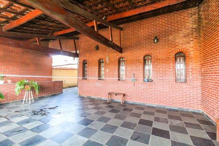 Casa para alugar com 365m², 4 quartos e 2 vagasVaranda