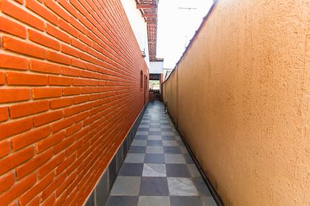 Casa para alugar com 365m², 4 quartos e 2 vagasCorredor