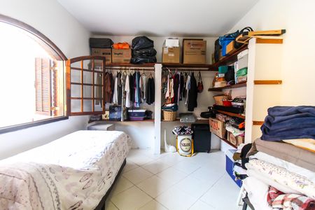 Casa para alugar com 365m², 4 quartos e 2 vagasQuarto 2