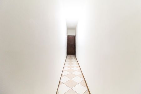 Casa para alugar com 365m², 4 quartos e 2 vagasCorredor