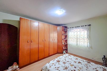 Casa à venda com 248m², 3 quartos e 3 vagasQuarto 2 - Suíte