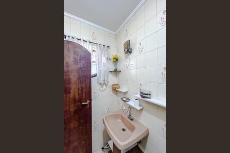 Casa à venda com 248m², 3 quartos e 3 vagasBanheiro da Suíte