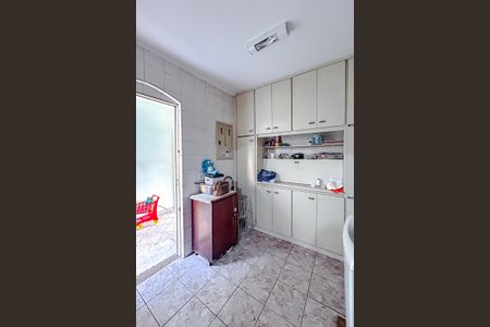 Casa à venda com 248m², 3 quartos e 3 vagasÁrea de Serviço