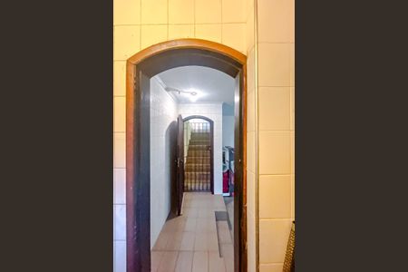 Casa à venda com 248m², 3 quartos e 3 vagasBanheiro de serviço