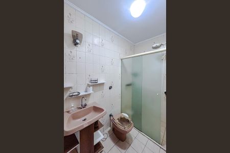 Casa à venda com 248m², 3 quartos e 3 vagasBanheiro da Suíte
