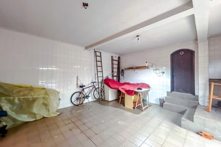 Casa à venda com 248m², 3 quartos e 3 vagasGaragem