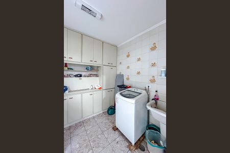 Casa à venda com 248m², 3 quartos e 3 vagasÁrea de Serviço