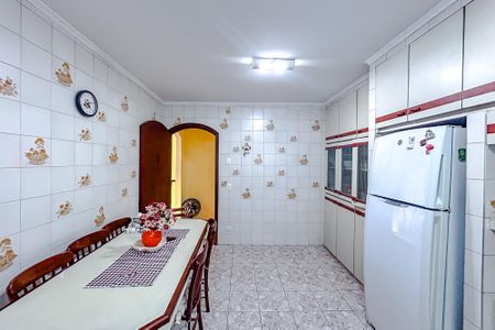 Casa à venda com 248m², 3 quartos e 3 vagasCozinha