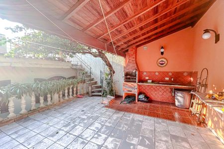 Casa à venda com 248m², 3 quartos e 3 vagasÁrea gourmet