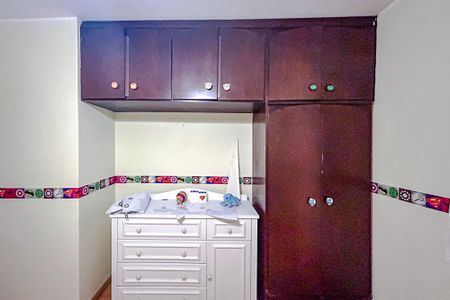 Casa à venda com 248m², 3 quartos e 3 vagasQuarto 1