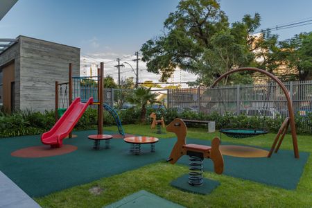Apartamento para alugar com 75m², 2 quartos e 1 vaga Apartamento para alugar com 75m², 2 quartos e 1 vagaÁrea comum - Playground