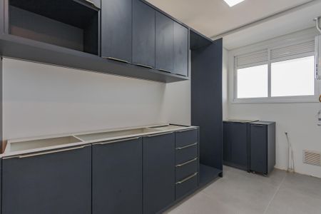 Apartamento para alugar com 75m², 2 quartos e 1 vaga Apartamento para alugar com 75m², 2 quartos e 1 vagaCozinha e Área de Serviço