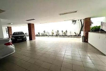 Casa à venda com 940m², 9 quartos e 10 vagas