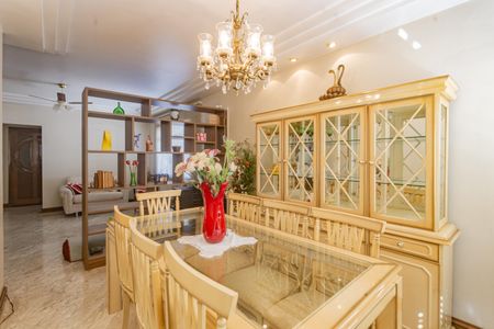 Sala de apartamento à venda com 3 quartos, 134m² em Aclimação, São Paulo