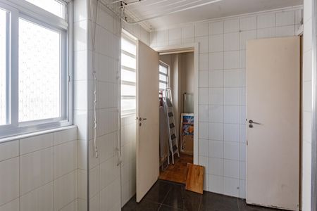 Apartamento à venda com 134m², 3 quartos e 1 vagaÁrea de Serviço