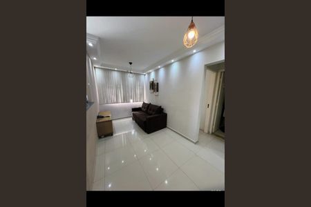 Apartamento à venda com 2 quartos, 50m² em Jardim Santa Teresinha, São Paulo