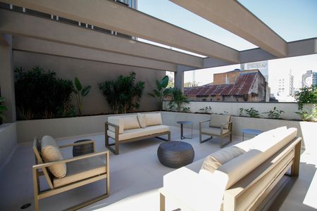 Studio para alugar com 26m², 1 quarto e sem vaga Studio para alugar com 26m², 1 quarto e sem vagaÁrea Comum - Piscina