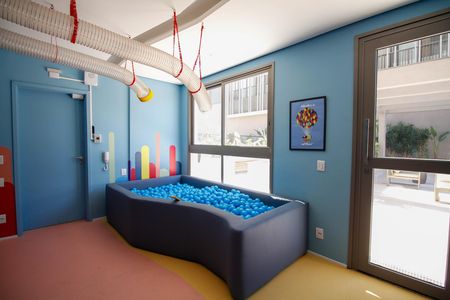 Studio para alugar com 26m², 1 quarto e sem vaga Studio para alugar com 26m², 1 quarto e sem vagaÁrea Comum - Brinquedoteca