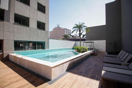 Studio para alugar com 26m², 1 quarto e sem vaga Studio para alugar com 26m², 1 quarto e sem vagaÁrea Comum - Piscina