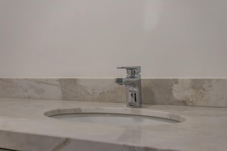 Apartamento para alugar com 75m², 2 quartos e 1 vaga Apartamento para alugar com 75m², 2 quartos e 1 vagaBanheiro