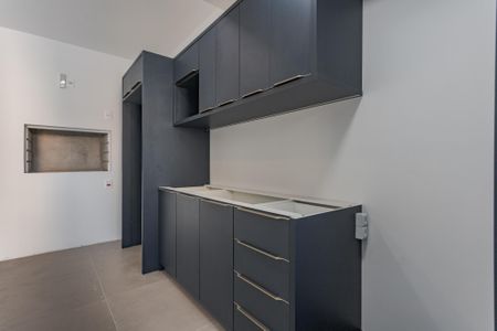 Apartamento para alugar com 75m², 2 quartos e 1 vaga Apartamento para alugar com 75m², 2 quartos e 1 vagaCozinha e Área de Serviço