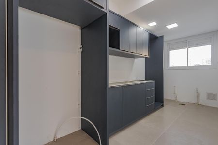 Apartamento para alugar com 75m², 2 quartos e 1 vaga Apartamento para alugar com 75m², 2 quartos e 1 vagaCozinha e Área de Serviço
