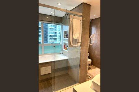 Apartamento à venda com 202m², 3 quartos e 3 vagas