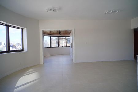 Apartamento para alugar com 123m², 3 quartos e 2 vagasSala