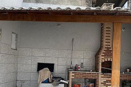 Casa à venda com 2 quartos, 150m² em Vila Valqueire, Rio de Janeiro