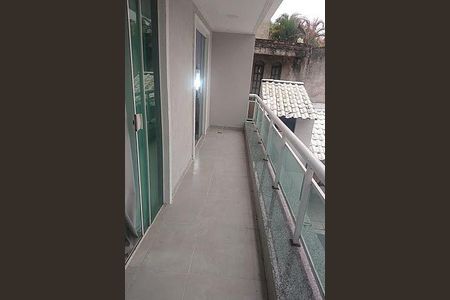 Casa à venda com 2 quartos, 150m² em Vila Valqueire, Rio de Janeiro