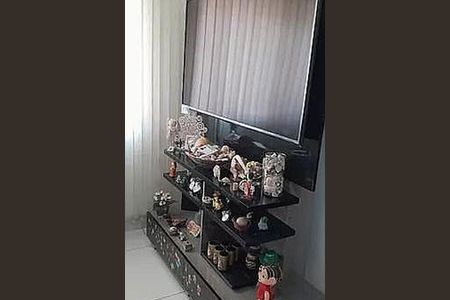 Apartamento à venda com 2 quartos, 50m² em Vila Zat, São Paulo