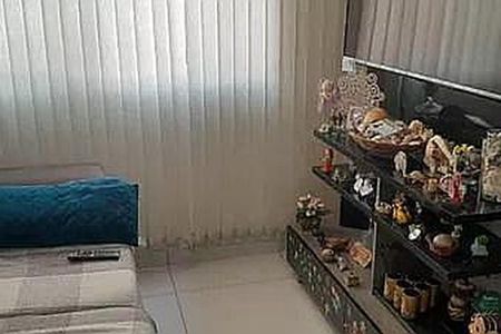 Apartamento à venda com 2 quartos, 50m² em Vila Zat, São Paulo