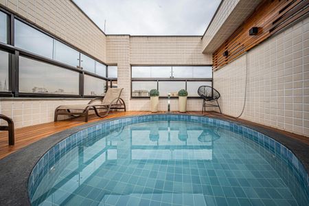 Apartamento à venda com 216m², 4 quartos e 4 vagas