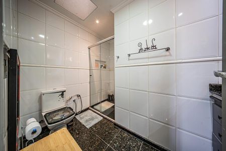 Apartamento à venda com 216m², 4 quartos e 4 vagas