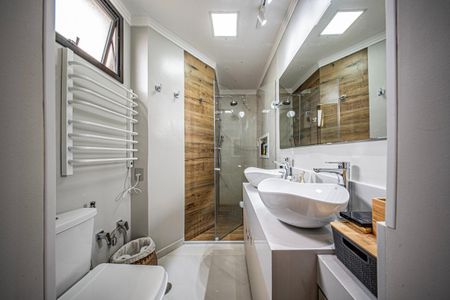 Apartamento à venda com 216m², 4 quartos e 4 vagas