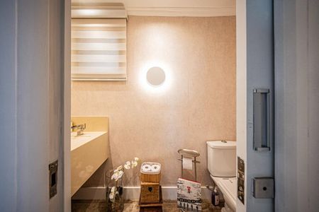 Apartamento à venda com 216m², 4 quartos e 4 vagas